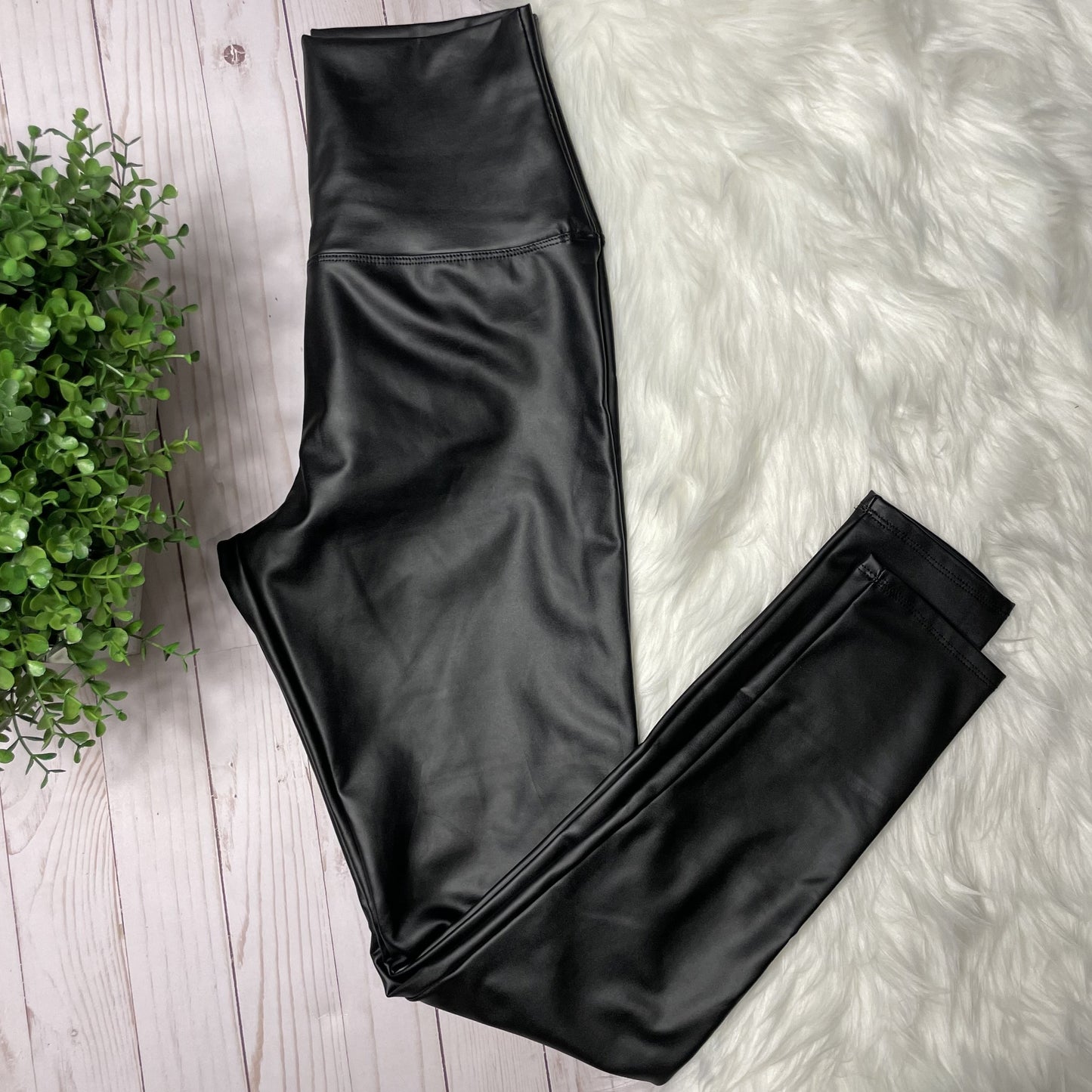 Edlin Faux Leather Leggings